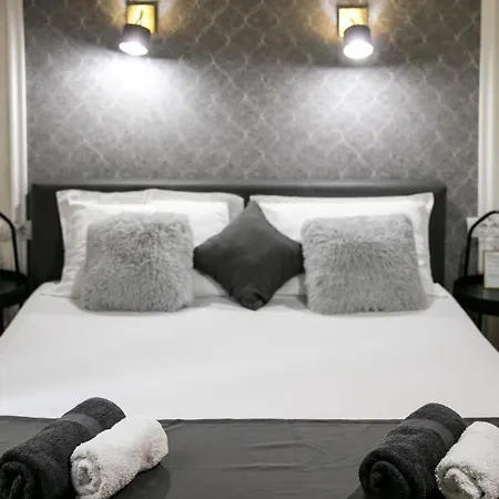 Natalie's Place Apartament